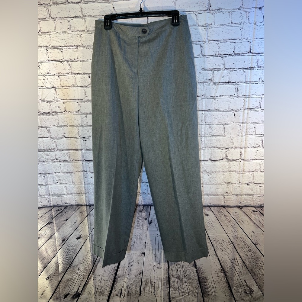 Express. Ladies Gray pants. Size 11/12